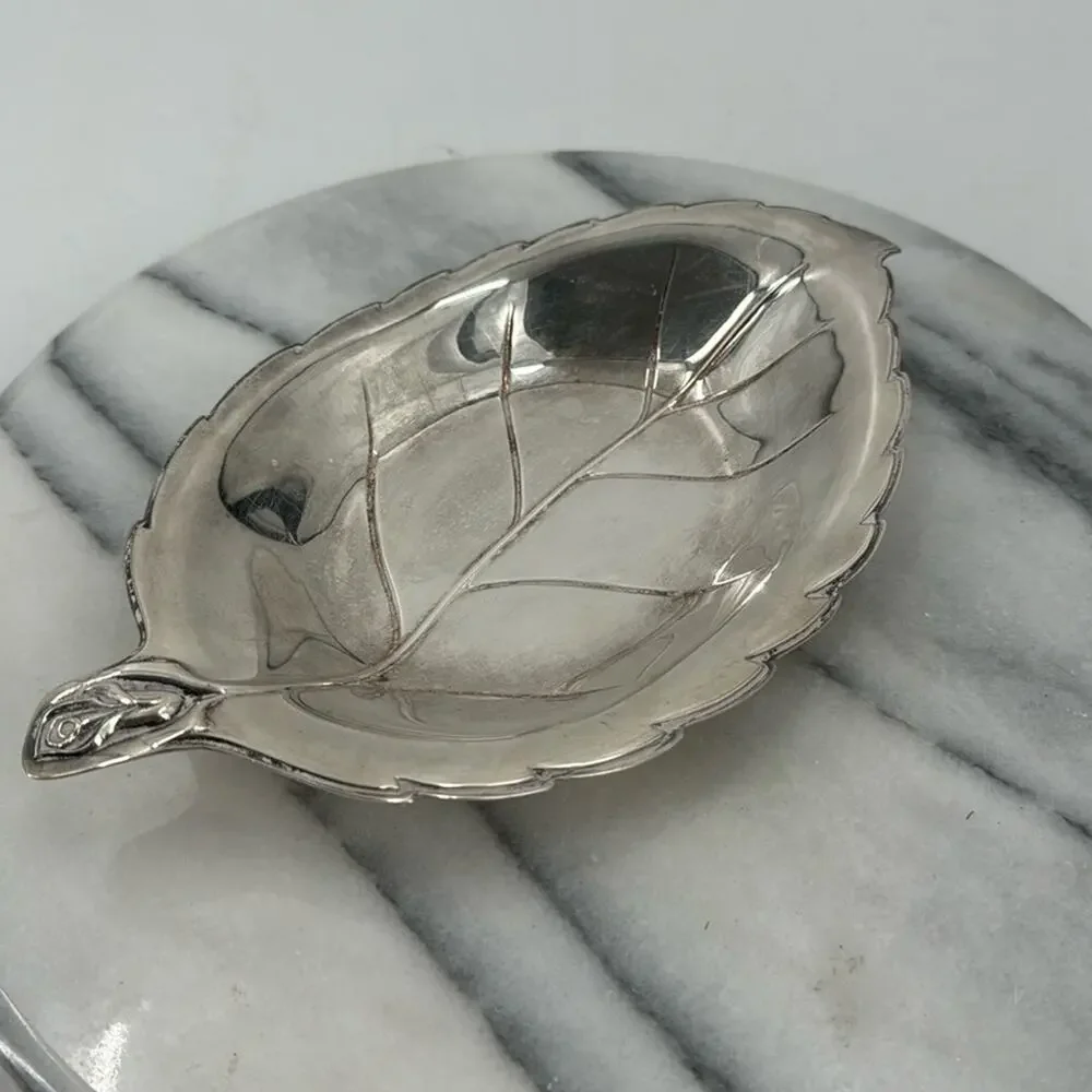 Vintage silver plated leaf candy dish
